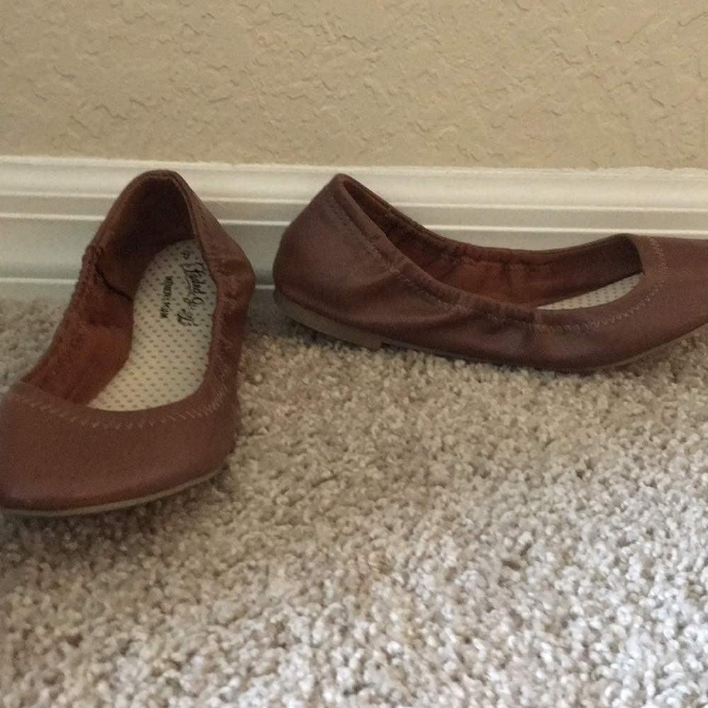 Brown Memory foam flats